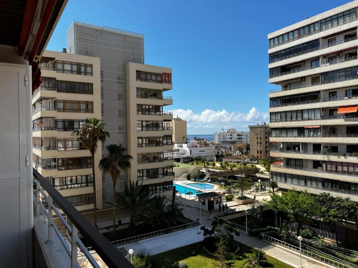 Modern Apartment In La Nogalera Torremolinos Exterior foto